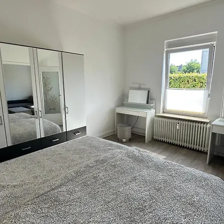 Апартаменты Hansestube Zentrale 3 Mit Terrasse 73m2 Любек