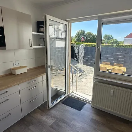 Hansestube Zentrale 3 Zimmer Ferienwohnung Mit Terrasse 73M2